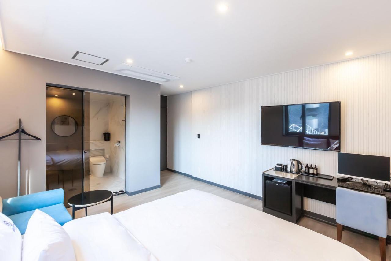 Browndot Hotel Sasang Renecite Puszan Kültér fotó