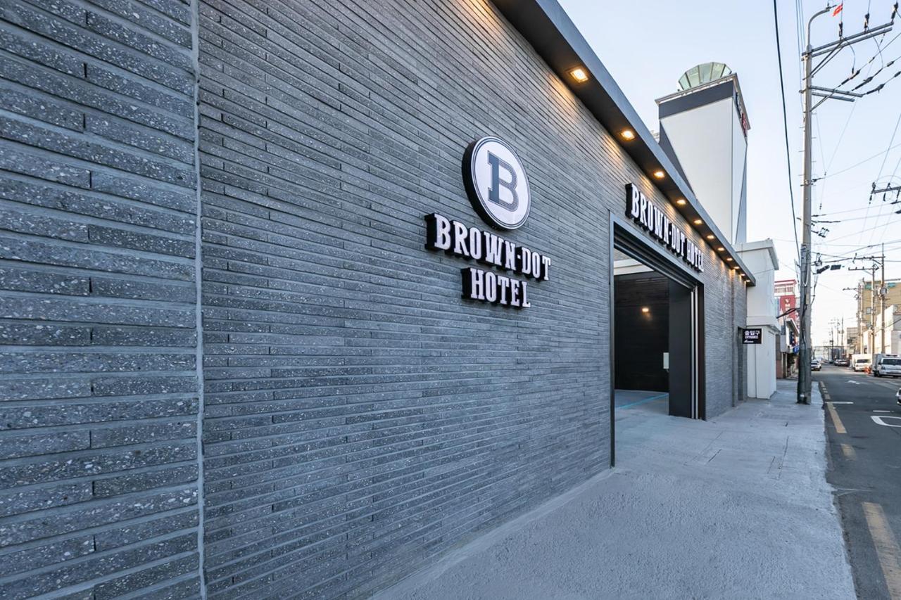 Browndot Hotel Sasang Renecite Puszan Kültér fotó